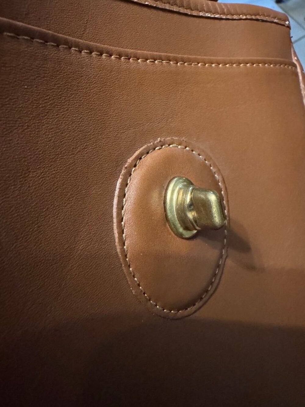 Coach Murphy 9930 British Tan Leather Crossbody Bag USA 1996 Turnlock Vintage - Picture 13 of 16